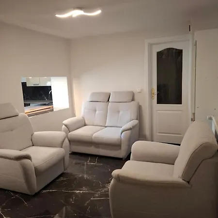 Ferienhaus Stilvolles Ameer Am Schweriner *